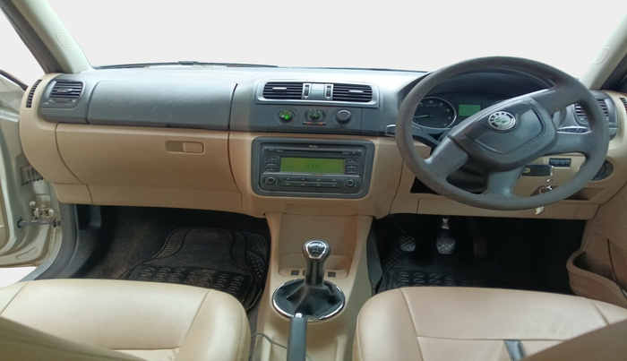 2011 Skoda Fabia ELEGANCE 1.2 MPI, Petrol, Manual, 91,968 km, interior