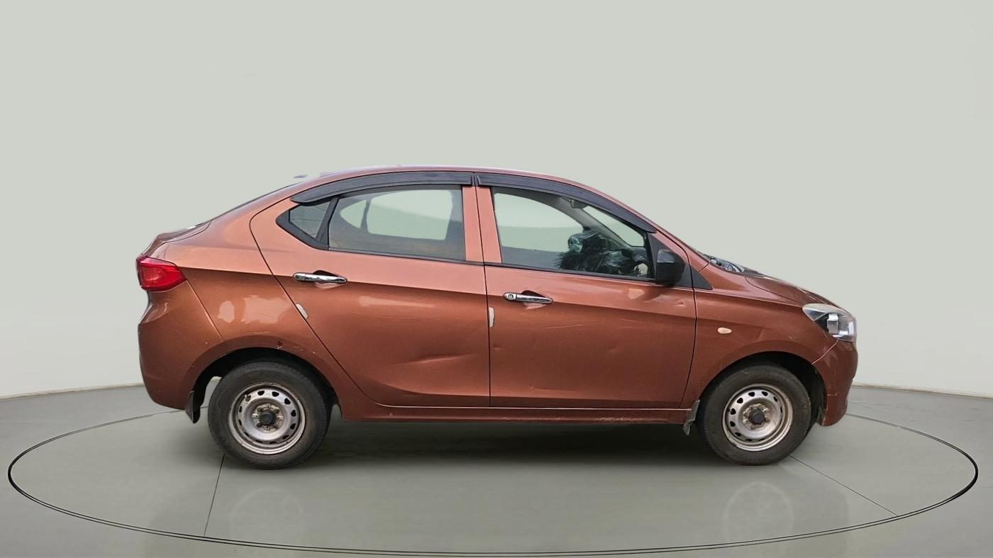 2017 Tata TIGOR XE PETROL, Petrol, Manual, 1,02,472 km, exterior