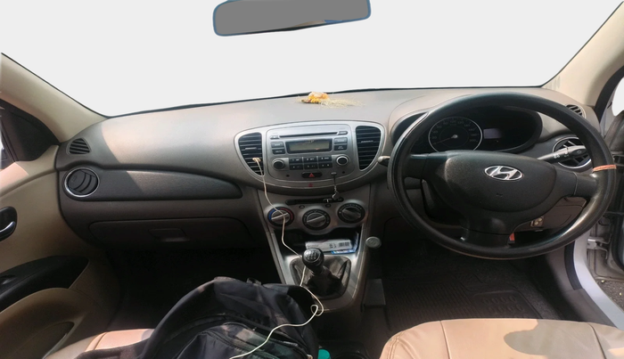 2011 Hyundai i10 MAGNA 1.2, Petrol, Manual, 39,379 km, interior