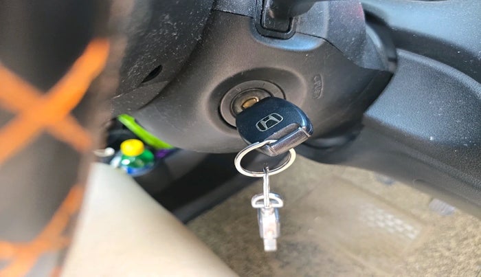 2014 Honda Amaze 1.2L I-VTEC VX, Petrol, Manual, 1,44,392 km, interior