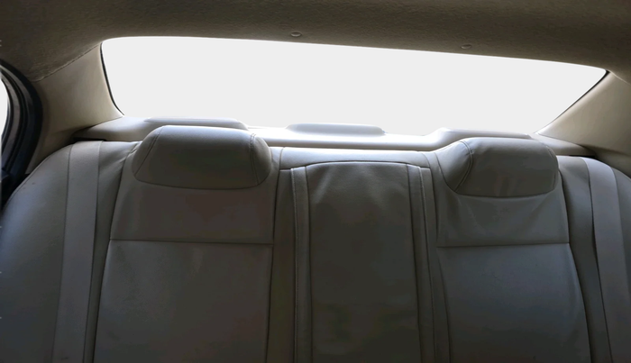 2014 Honda Amaze 1.2L I-VTEC VX, Petrol, Manual, 1,44,392 km, interior