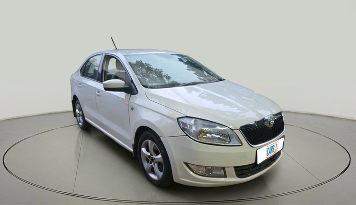 2012 Skoda Rapid AMBITION 1.6 TDI CR MT, Diesel, Manual, 1,73,841 km, exterior