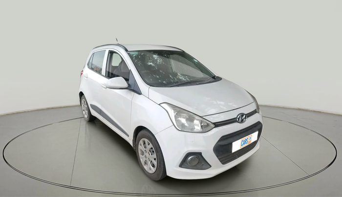 2015 Hyundai Grand i10 SPORTZ 1.1 CRDI, Diesel, Manual, 1,04,000 km, exterior