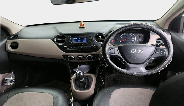 2015 Hyundai Grand i10 SPORTZ 1.1 CRDI, Diesel, Manual, 1,04,000 km, interior