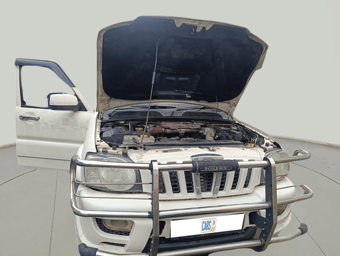2014 Mahindra Scorpio VLX 2WD, Diesel, Manual, 1,72,346 km, exterior