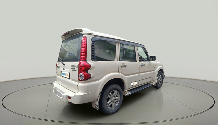 2014 Mahindra Scorpio VLX 2WD, Diesel, Manual, 1,72,346 km, exterior