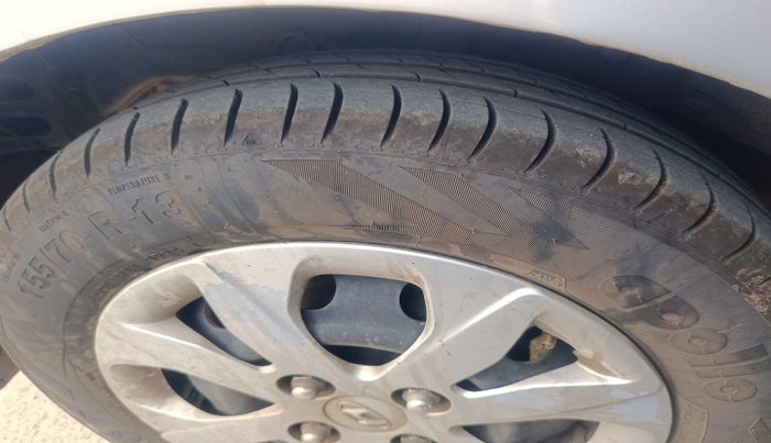 2018 Hyundai Eon MAGNA +, Petrol, Manual, 67,302 km, tyre