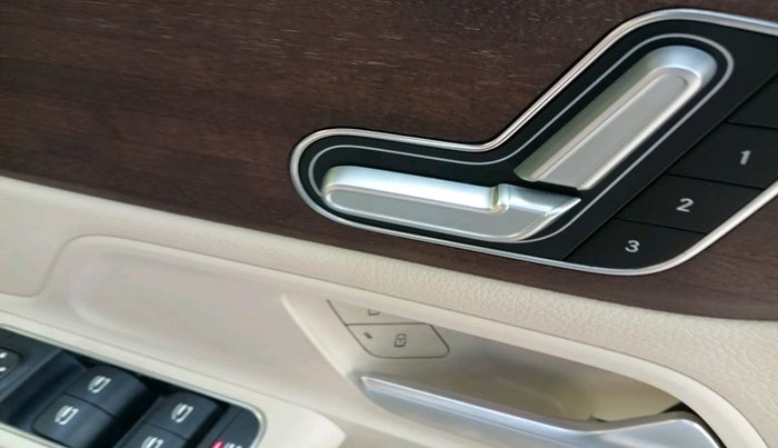 2021 Mercedes Benz GLA Class 220d, Diesel, Automatic, 27,765 km, interior