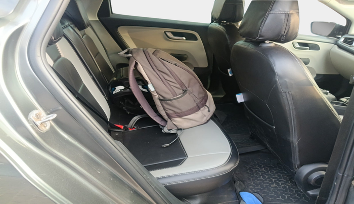 2022 Tata ALTROZ XZ PLUS PETROL, Petrol, Manual, 44,658 km, interior