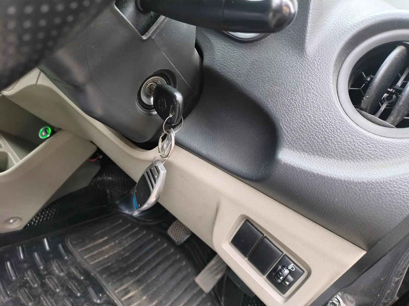 2017 Maruti Alto K10 LXI, Petrol, Manual, 41,506 km, interior