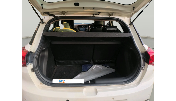 2017 Hyundai Elite i20 ASTA 1.4 CRDI, Diesel, Manual, 1,12,728 km, exterior