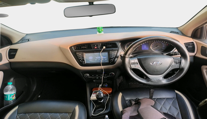 2017 Hyundai Elite i20 ASTA 1.4 CRDI, Diesel, Manual, 1,12,728 km, interior