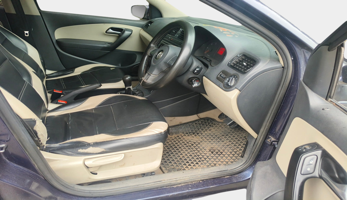 2013 Volkswagen Polo COMFORTLINE 1.2L, Diesel, Manual, 98,820 km, interior
