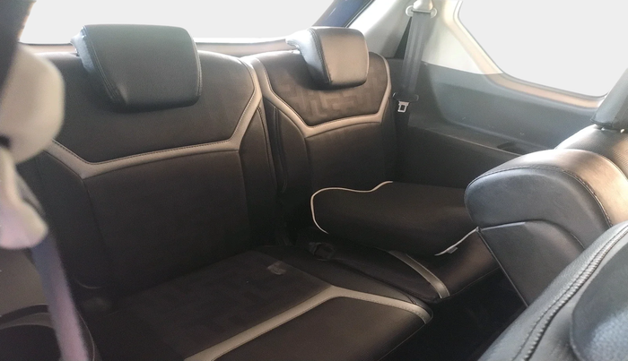 2023 Maruti XL6 ZETA AT, Petrol, Automatic, 19,681 km, interior