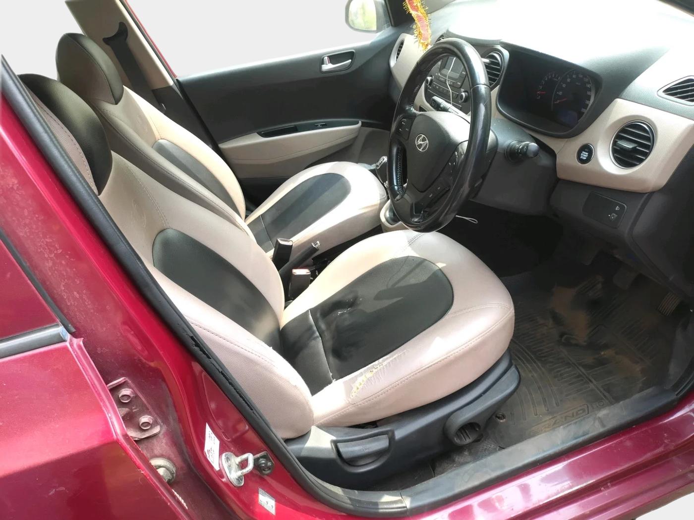 2016 Hyundai Grand i10 ASTA 1.2 KAPPA VTVT, Petrol, Manual, 1,46,837 km, interior