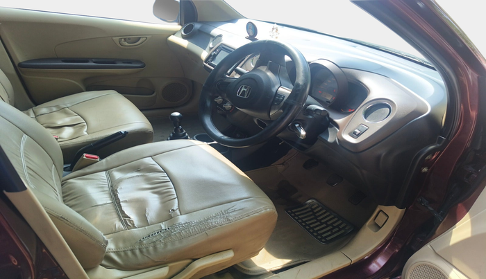 2013 Honda Amaze 1.5L I-DTEC S, Diesel, Manual, 1,23,179 km, interior