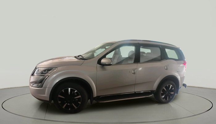 2019 Mahindra XUV500 W11, Diesel, Manual, 30,081 km, exterior