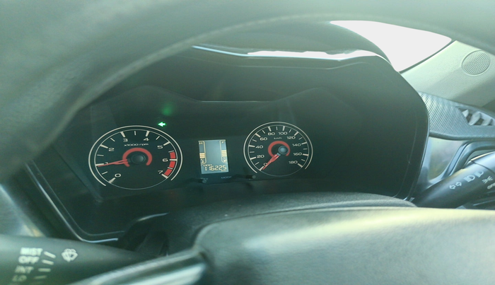 2017 Mahindra KUV 100 NXT K2 D 6S, Diesel, Manual, 1,16,225 km, interior