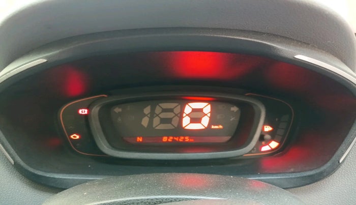 2018 Renault Kwid RXT 1.0 AMT (O), Petrol, Automatic, 82,425 km, interior