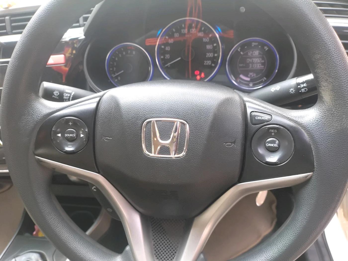 2015 Honda City 1.5L I-VTEC SV, Petrol, Manual, 47,992 km, interior