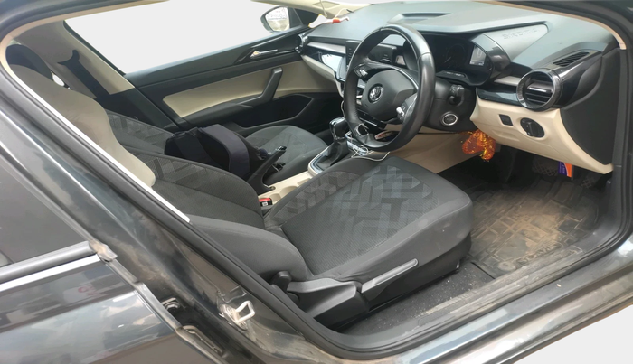 2023 Skoda SLAVIA AMBITION 1.0L TSI AT, Petrol, Automatic, 18,313 km, interior