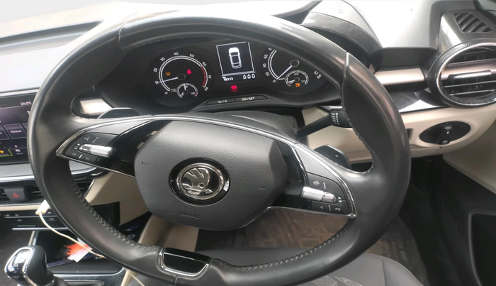 2023 Skoda SLAVIA AMBITION 1.0L TSI AT, Petrol, Automatic, 18,313 km, interior