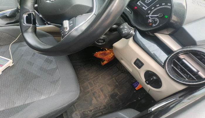 2023 Skoda SLAVIA AMBITION 1.0L TSI AT, Petrol, Automatic, 18,313 km, interior