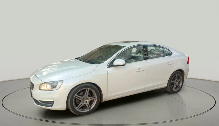 2014 Volvo S60 SUMMUM D4, Diesel, Automatic, 1,25,872 km, exterior