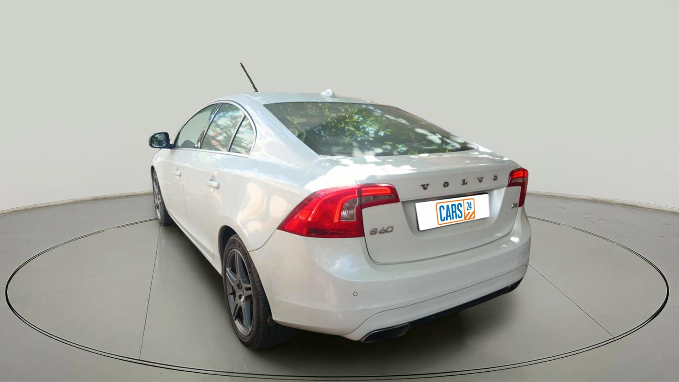 2014 Volvo S60 SUMMUM D4, Diesel, Automatic, 1,25,872 km, exterior