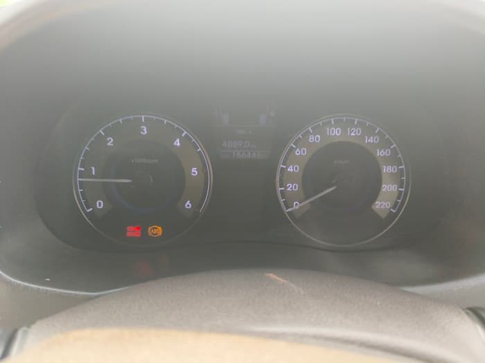 2013 Hyundai Verna FLUIDIC 1.6 CRDI SX, Diesel, Manual, 1,56,446 km, interior