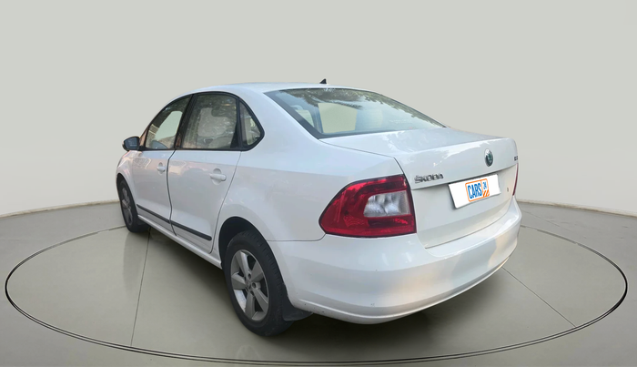 2016 Skoda Rapid AMBITION 1.6 MPI MT, Petrol, Manual, 1,14,757 km, exterior