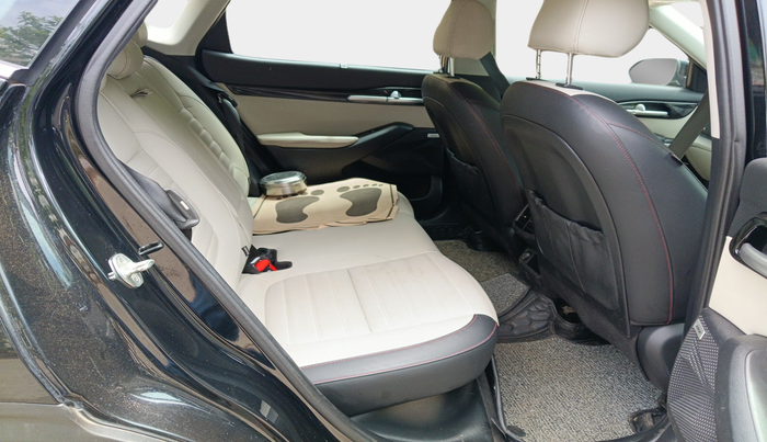 2020 KIA SELTOS GTX PLUS AT 1.5 DIESEL, Diesel, Automatic, 1,01,828 km, interior