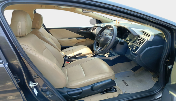 2018 Honda City 1.5L I-VTEC V MT, Petrol, Manual, 38,400 km, interior