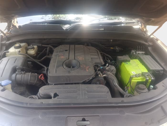 2019 Mahindra ALTURAS G4 4WD AT, Diesel, Automatic, 85,364 km, exterior