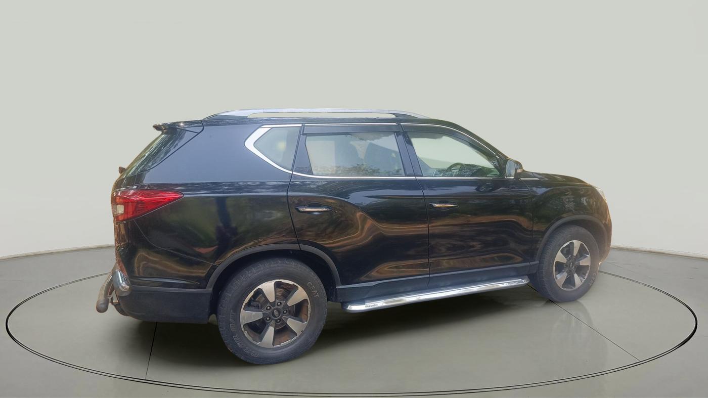 2019 Mahindra ALTURAS G4 4WD AT, Diesel, Automatic, 85,364 km, exterior