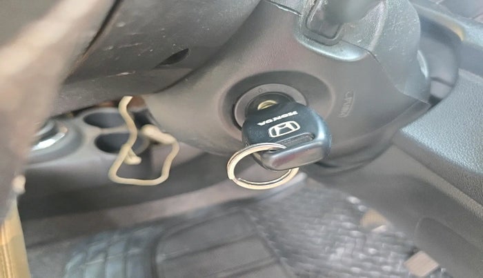 2015 Honda Amaze 1.5L I-DTEC S, Diesel, Manual, 1,83,559 km, interior