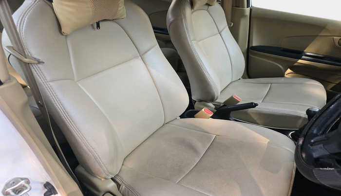 2015 Honda Amaze 1.5L I-DTEC S, Diesel, Manual, 1,83,559 km, interior