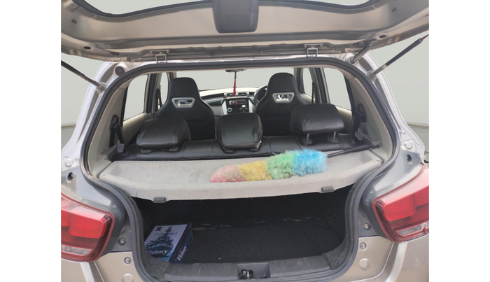 2016 Mahindra Kuv100 K6 D 6 STR, Diesel, Manual, 1,13,128 km, exterior