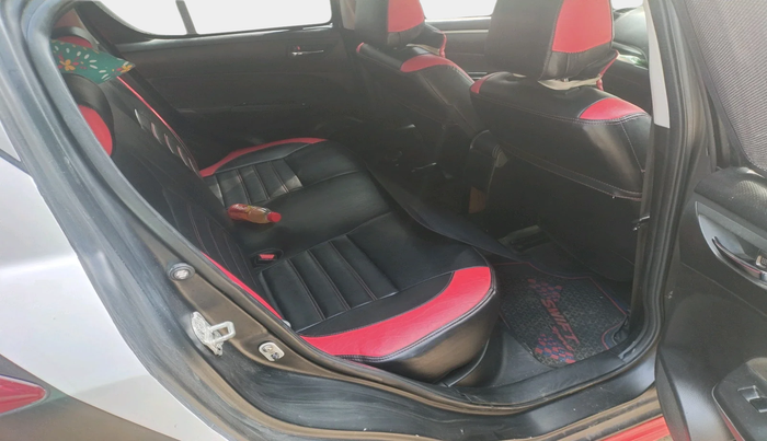 2015 Maruti Swift VXI, Petrol, Manual, 1,20,525 km, interior