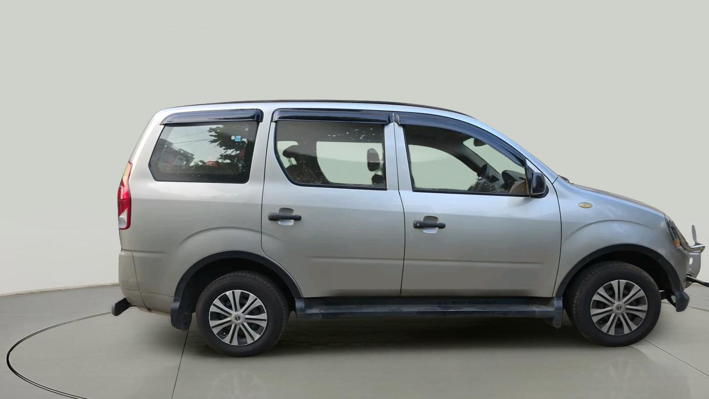 2014 Mahindra Xylo D4, Diesel, Manual, 1,05,764 km, exterior