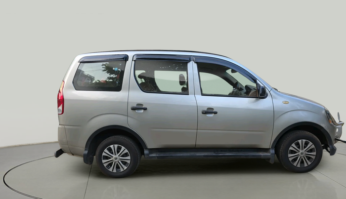 2014 Mahindra Xylo D4, Diesel, Manual, 1,05,764 km, exterior