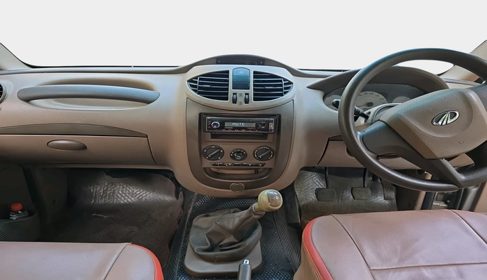 2014 Mahindra Xylo D4, Diesel, Manual, 1,05,764 km, interior