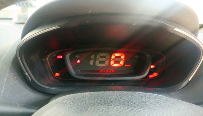 2019 Renault Kwid RXT 1.0 (O), Petrol, Manual, 84,349 km, interior