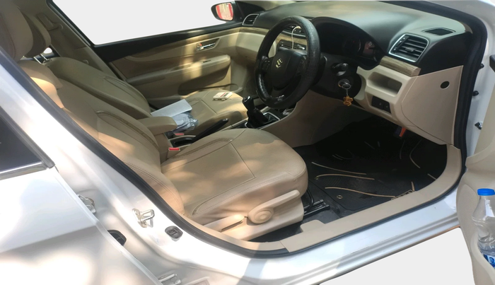 2020 Maruti Ciaz DELTA 1.5 SHVS MT PETROL, Petrol, Manual, 61,000 km, interior