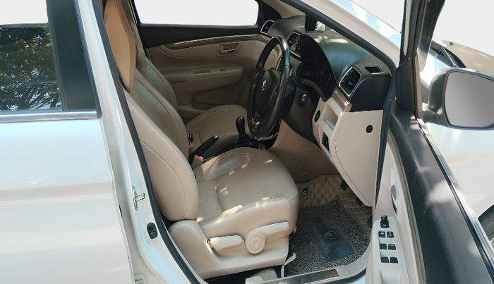 2019 Maruti Ciaz ALPHA 1.5 SHVS PETROL, Petrol, Manual, 63,808 km, interior