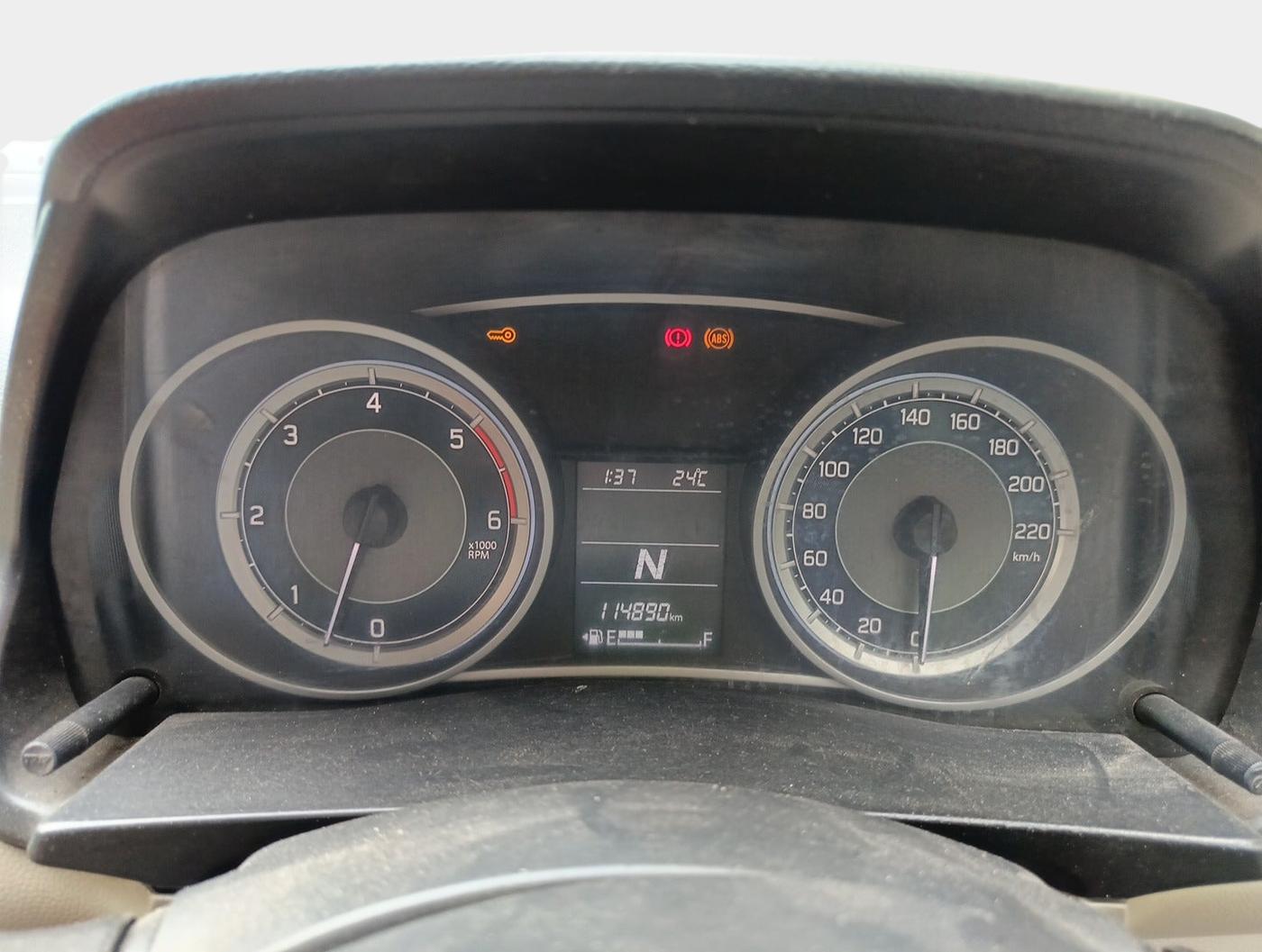 2017 Maruti Dzire ZDI AMT, Diesel, Automatic, 1,14,890 km, interior