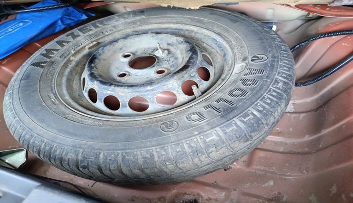 2018 Maruti Alto 800 LXI, Petrol, Manual, 39,027 km, tyre