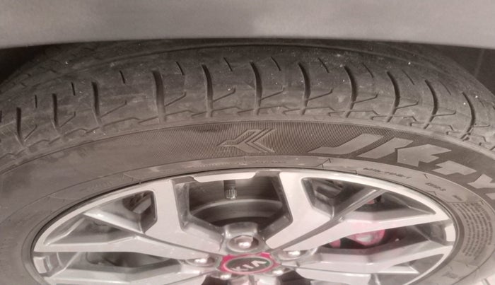 2020 KIA SELTOS GTX PLUS AT 1.5 DIESEL, Diesel, Automatic, 87,566 km, tyre