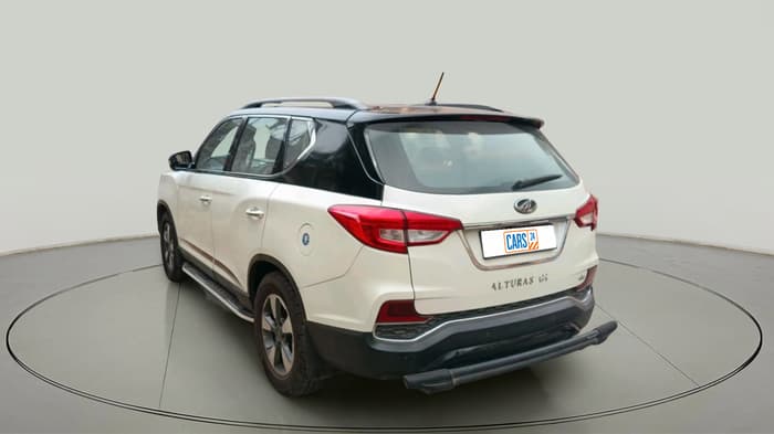 2019 Mahindra ALTURAS G4 4WD AT, Diesel, Automatic, 2,11,315 km, exterior