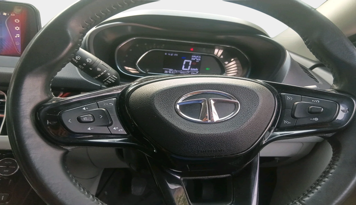 2022 Tata NEXON XZ PLUS (HS) PETROL DUAL TONE, Petrol, Manual, 36,763 km, interior